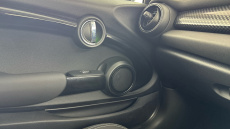 MINI Hatchback 2.0 Cooper S Classic II 3dr Petrol Hatchback